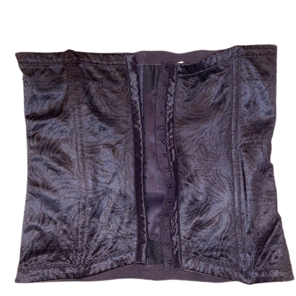 Waist trainer